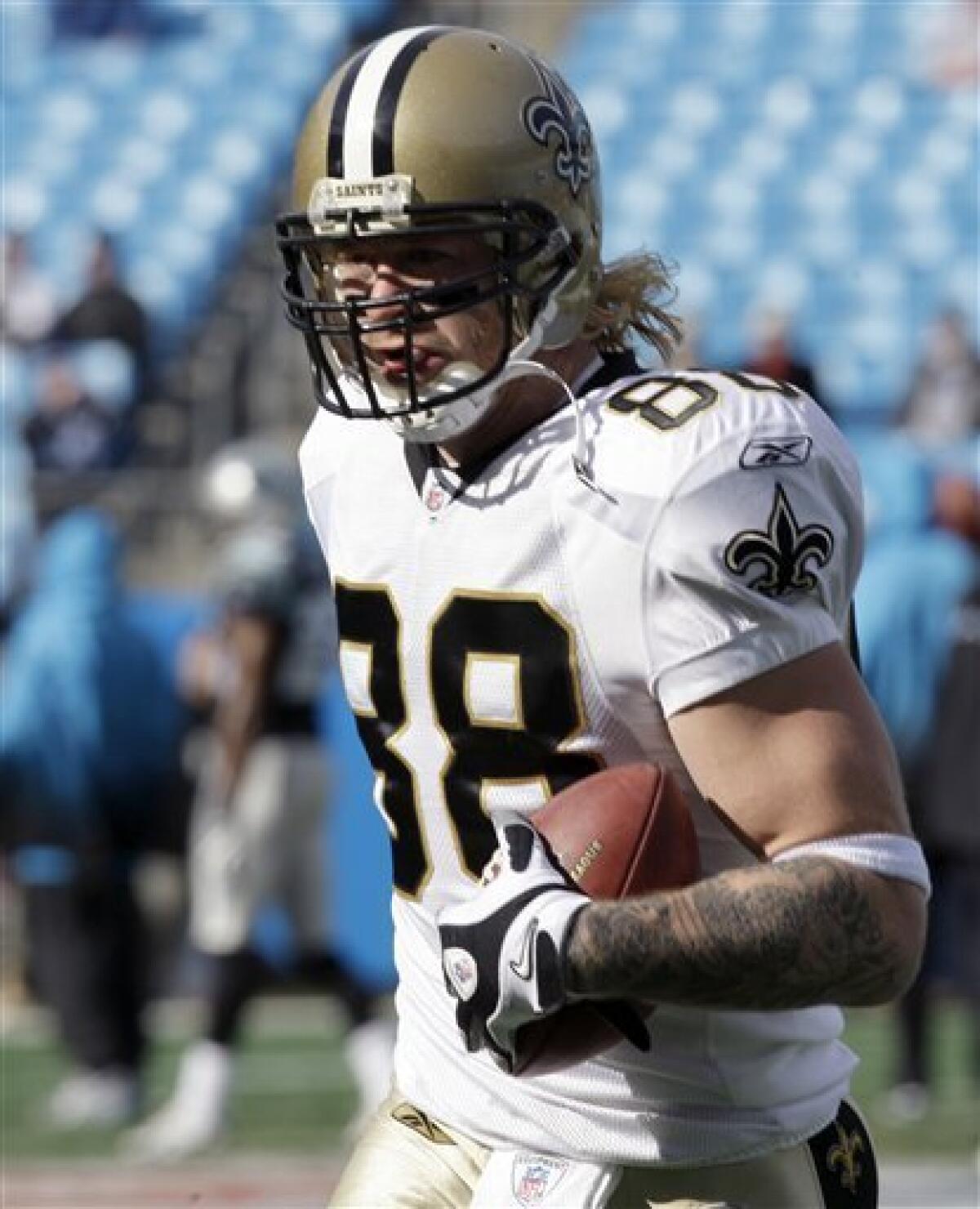 Panthers sign Jeremy Shockey 