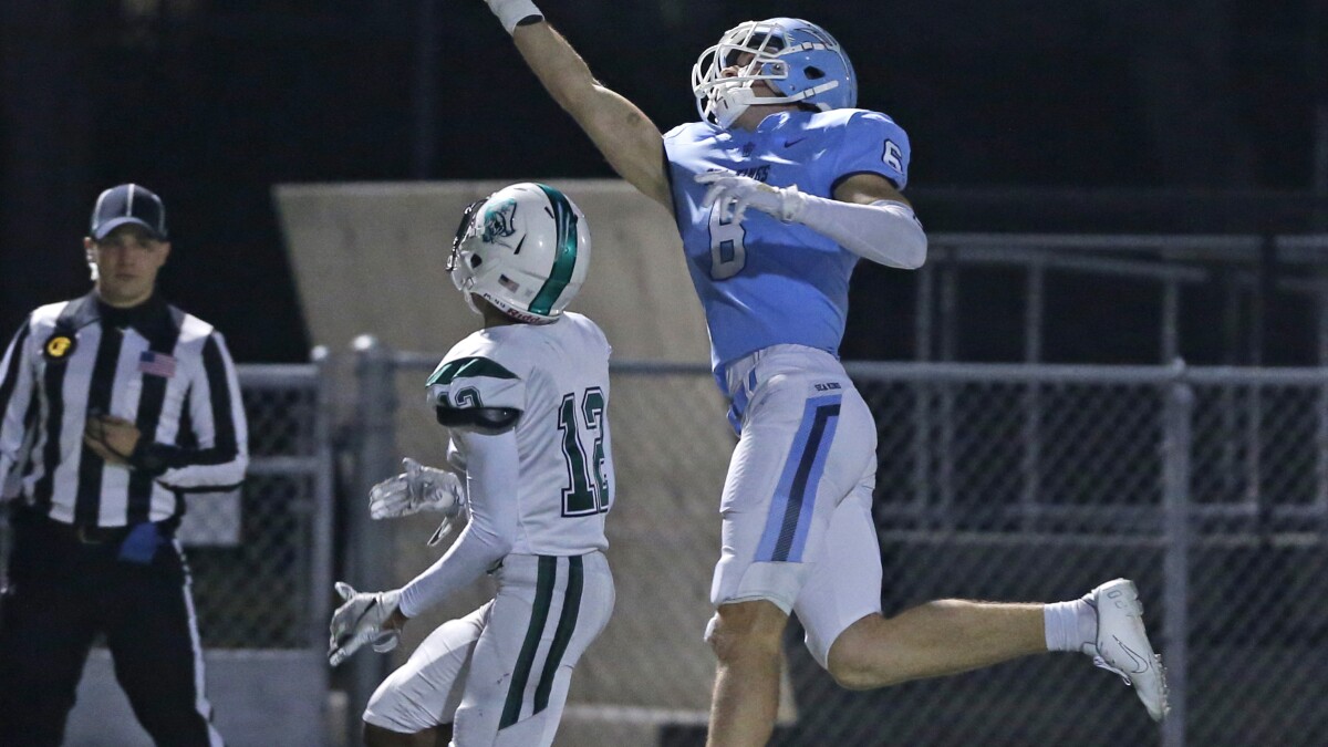 Corona Del Mar Football Chases Perfection Cif State Division 1 A