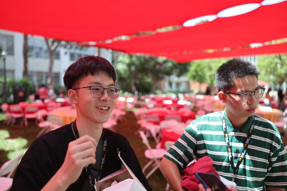 Horns Algorithm USC and UCLA launch AI and digital humanities majors to meet rising job ...