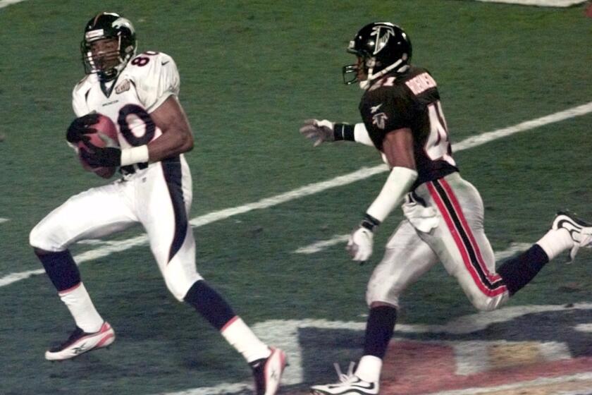 Atlanta safety Eugene Robinson played in Super Bowl XXXIII the day after he was arrested for soliciting a prostitute. He gave up two big plays in the Falcons' loss, including this 80-yard touchdown by Broncos receiver Rod Smith.