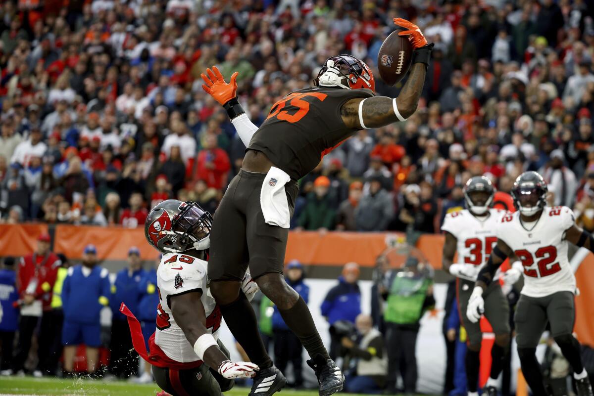 NFL Week 12 Game Analysis: Cleveland Browns beat Tampa Bay Bucs 23-17 - Bucs  Nation