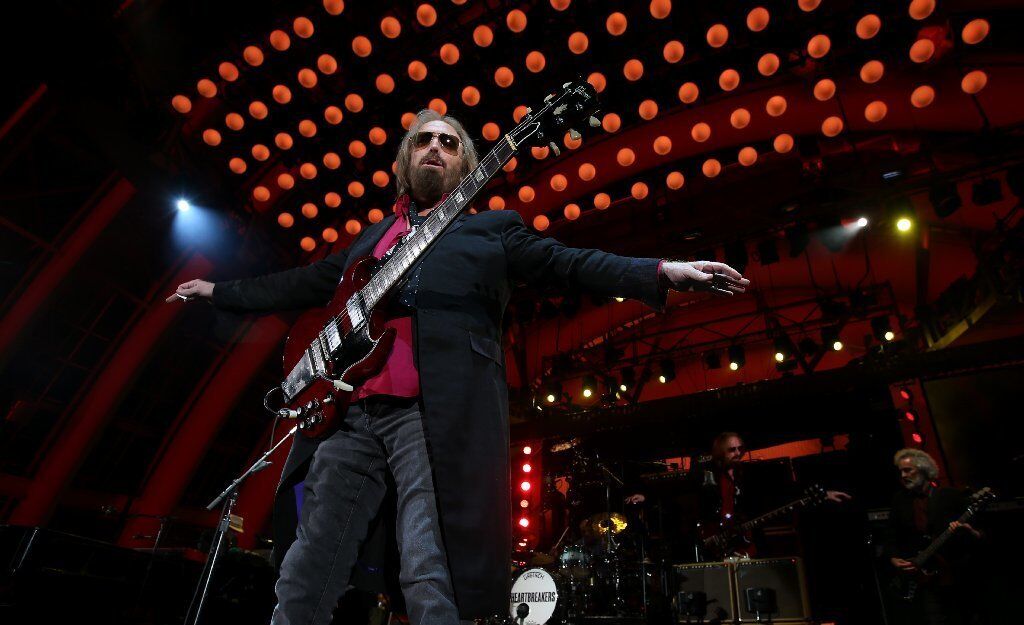 Tom Petty and the Heartbreakers play the Hollywood Bowl on Sept. 21, 2017.