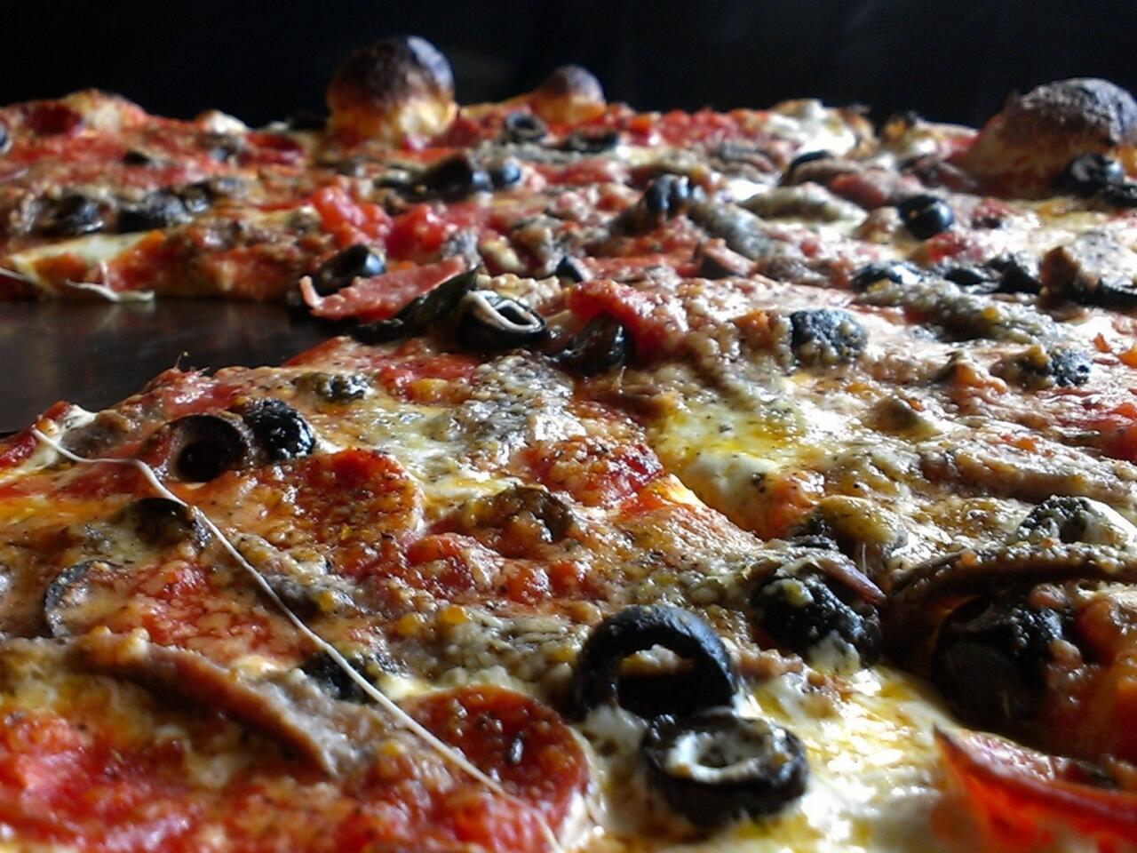 Grimaldi's in El Segundo serves New York-style pizzas from its coal-burning oven.