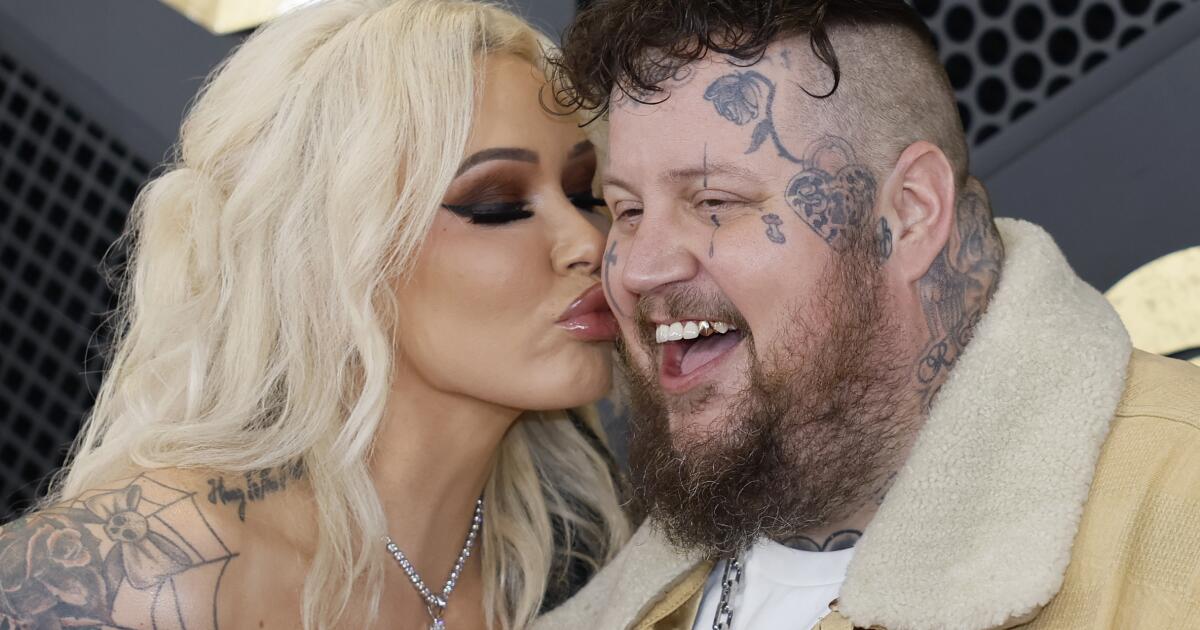 Bullying above pounds drove Jelly Roll offline, spouse Bunnie XO claims: ‘It hurts him’