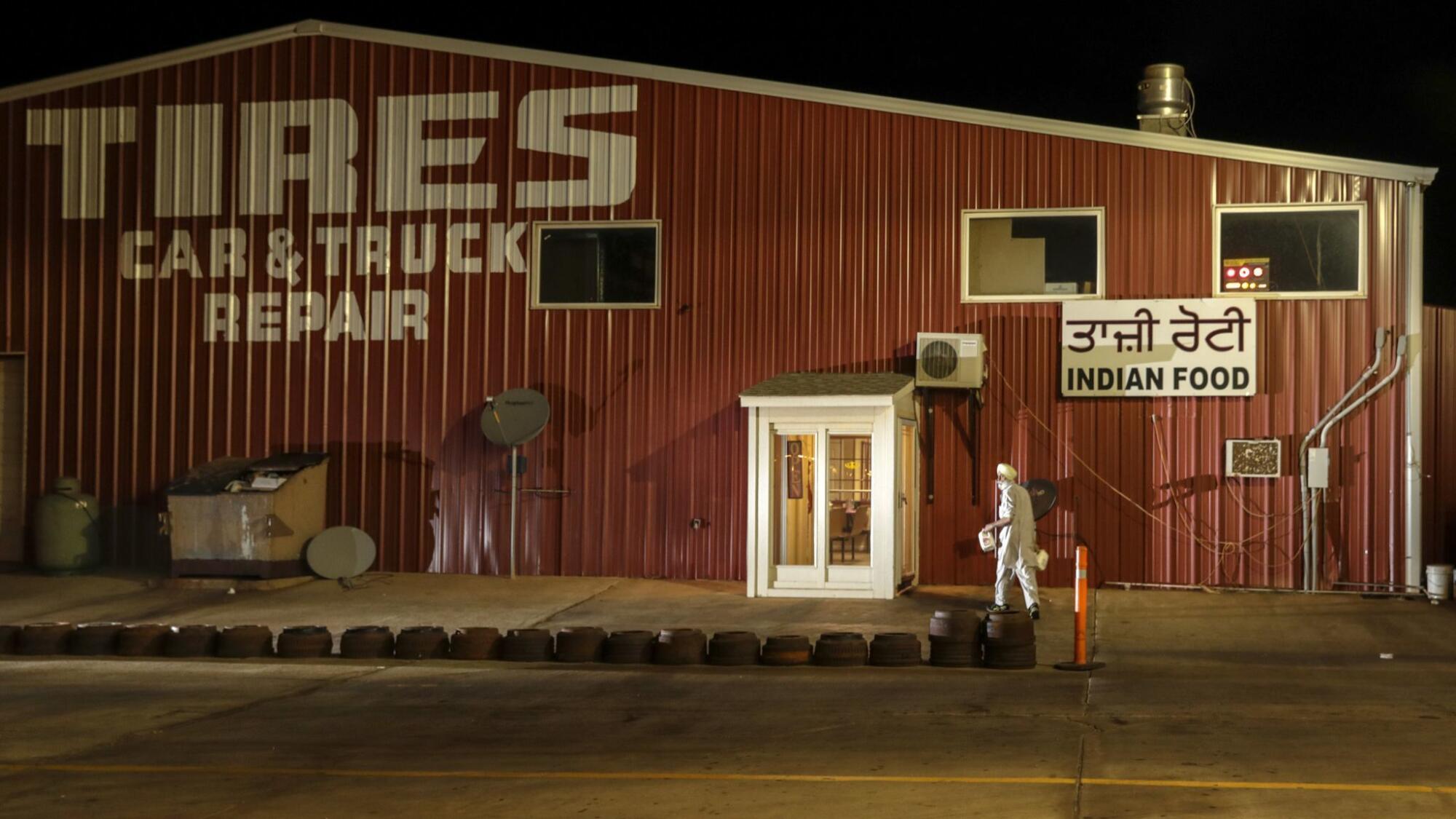 The entrance to the Truck Stop 40 restaurant.