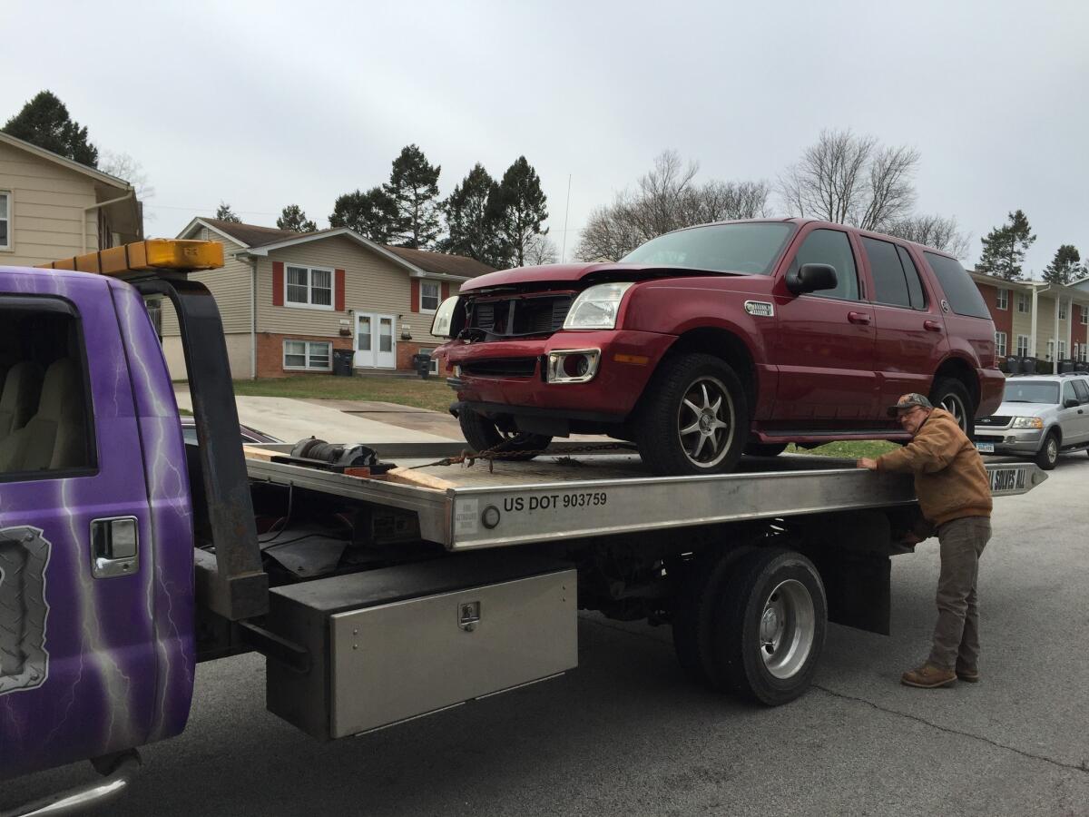 Towing companies must be licensed and have current contracts with the homeowners association.