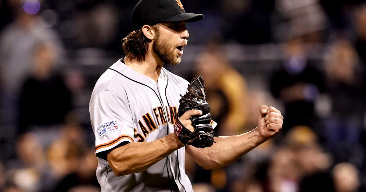Madison Bumgarner pitches 5-hitter, overpowers Astros as Giants