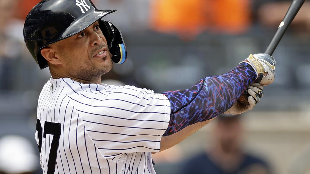 Yankees' Giancarlo Stanton reaches no-man's land with mammoth home