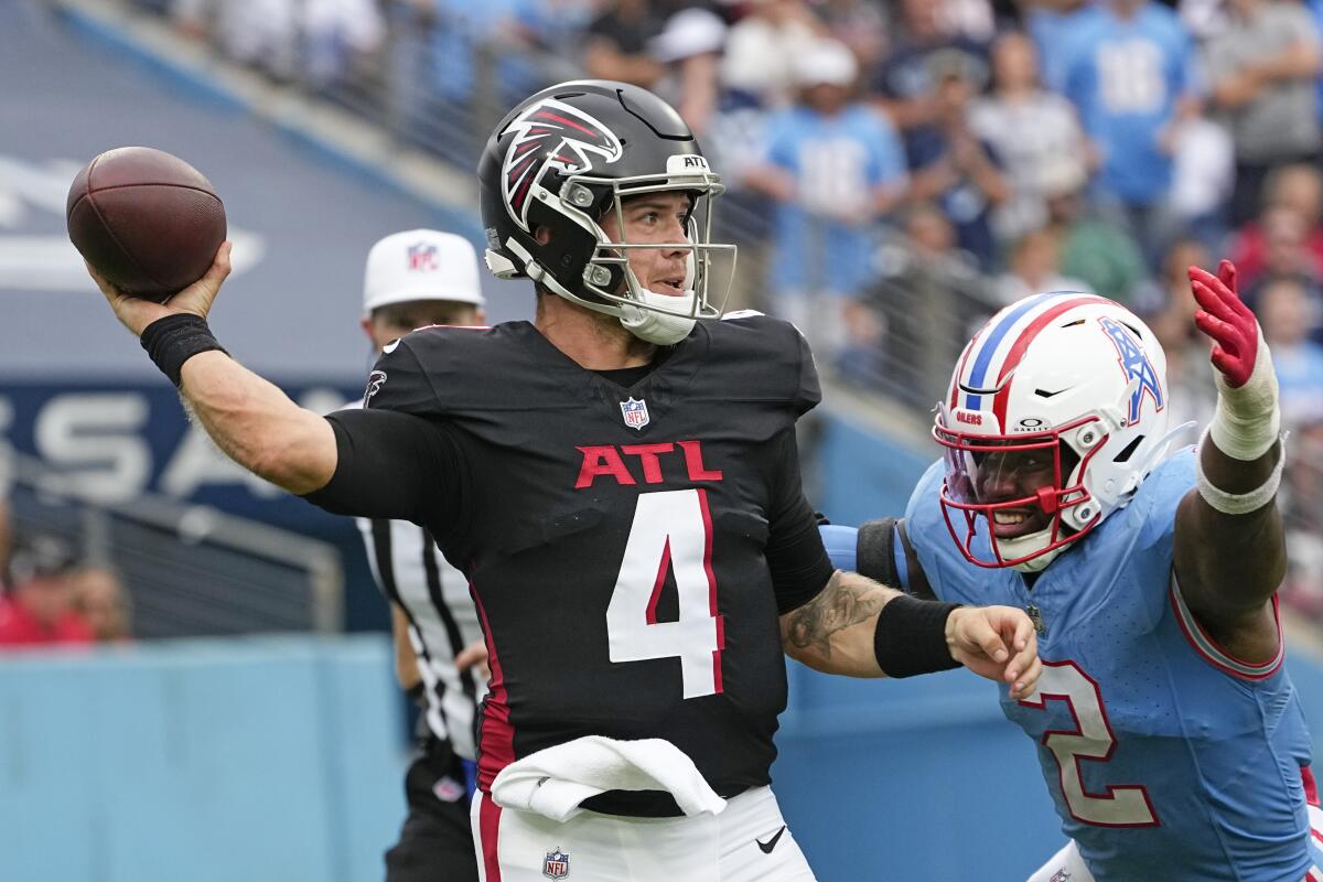 Falcons bench Desmond Ridder, announce Taylor Heinicke as starter against  Vikings - The San Diego Union-Tribune