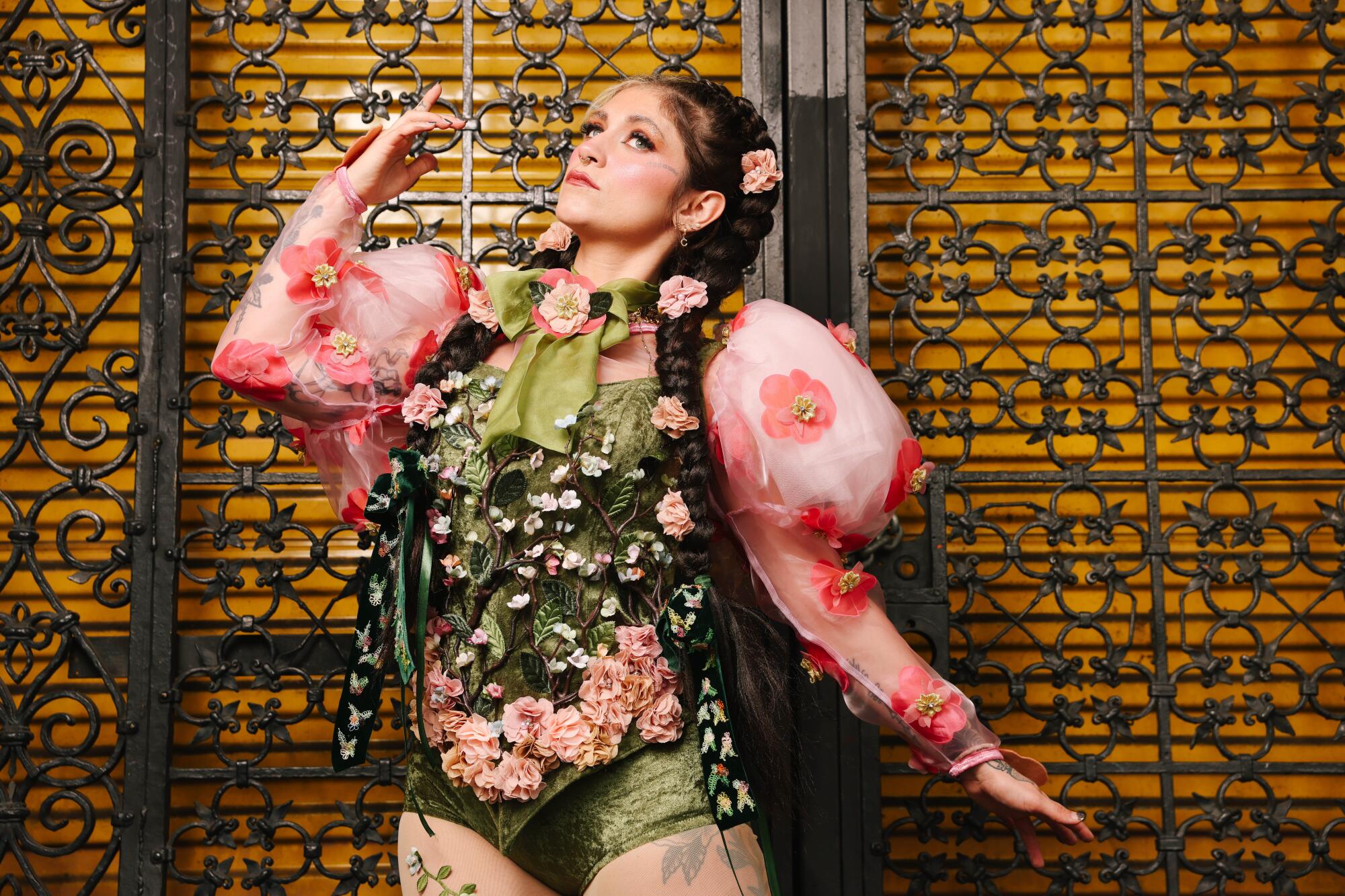 Sierra Ferrell’s roving country roots help her go places - Los