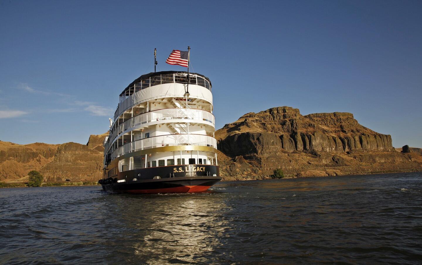 Columbia River Cruise and Snake River Cruise Guide