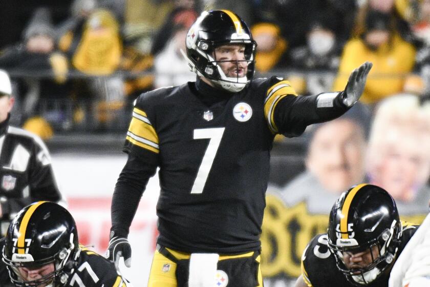 Pittsburgh Steelers quarterback Ben Roethlisberger (7) calls signals during the first half an NFL football game against the Cleveland Browns, Monday, Jan. 3, 2022, in Pittsburgh. (AP Photo/Don Wright)