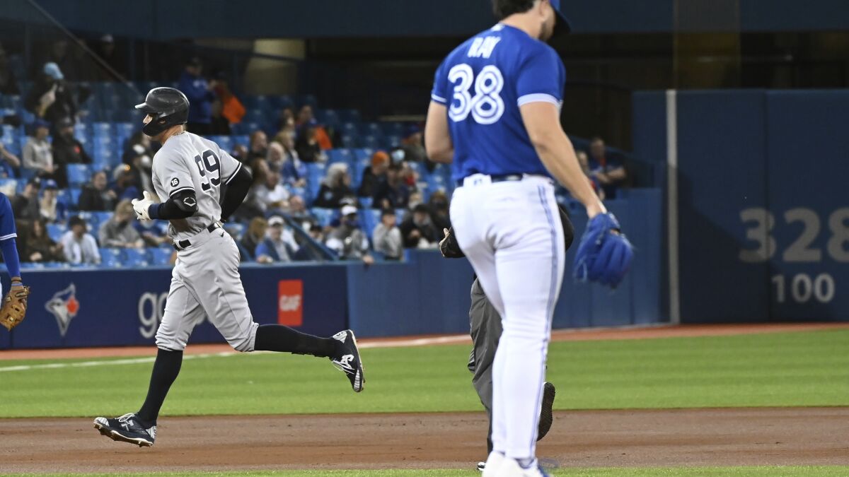 Yankees beat Blue Jays to extend AL wild-card lead - The Boston Globe