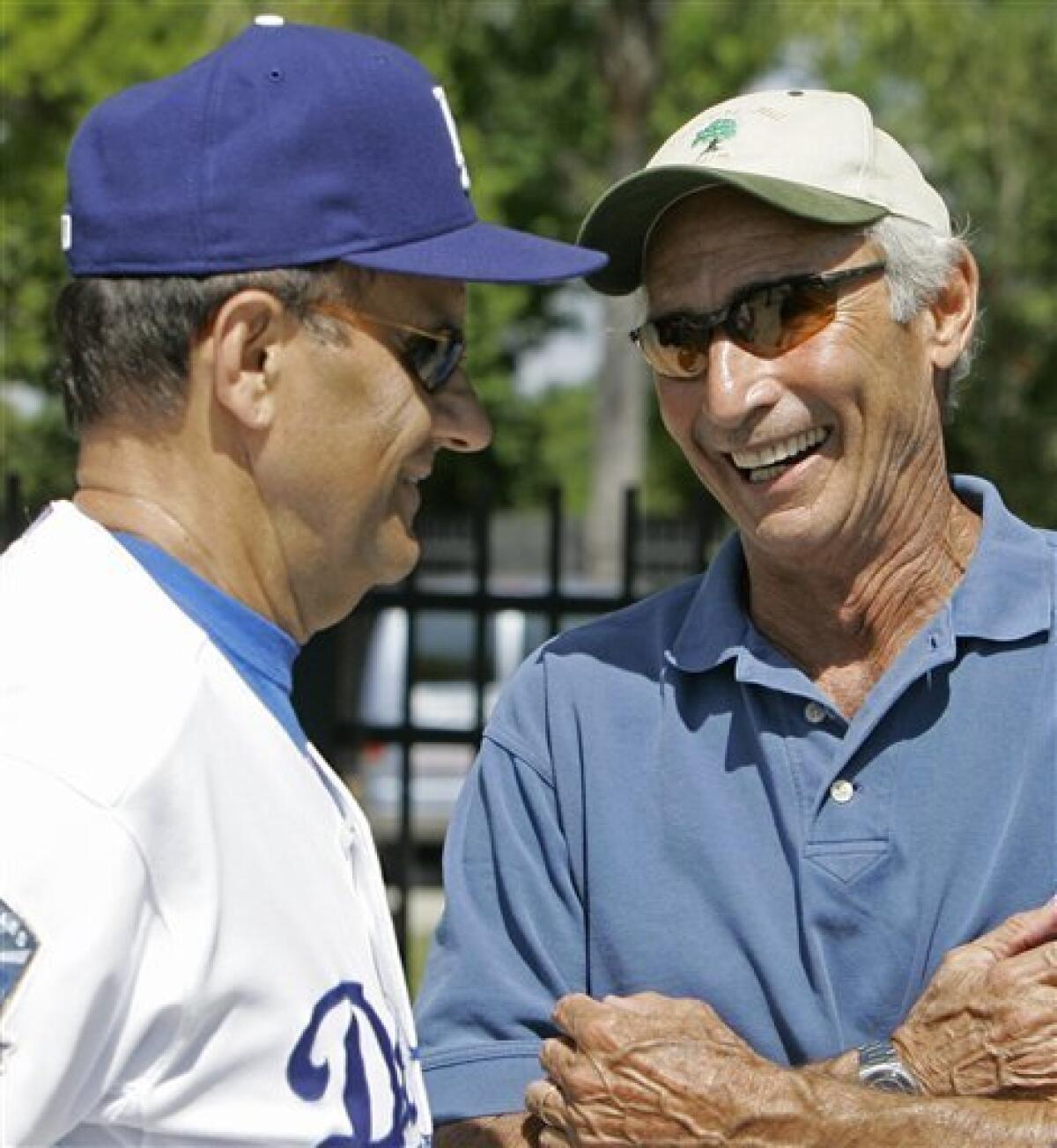 Sandy Koufax visits Dodgers Spring Training