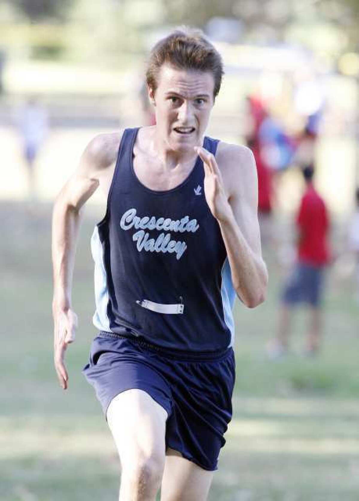 Crescenta Valley's Gabe Collison runs to a second place finish at Griffith Park.