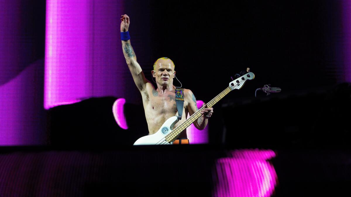 Review: Red Hot Chili Peppers at Minute Maid Park