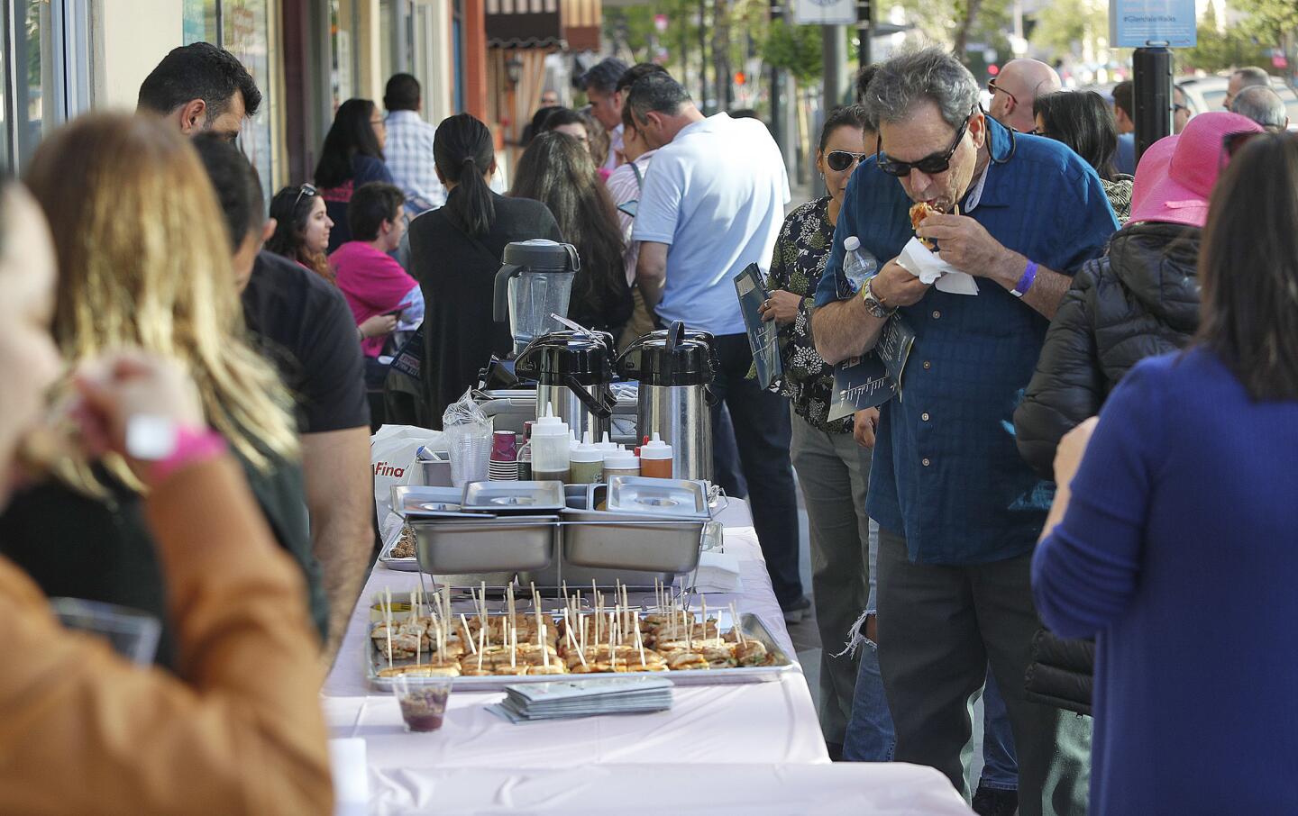 Photo Gallery: Taste Walk Glendale