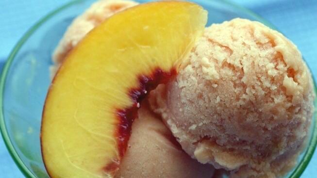 Buy This Now: Peaches and nectarines