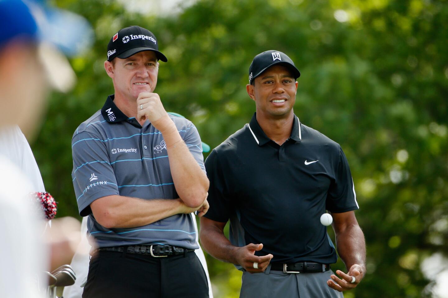 Tiger Woods finishes third round of Masters tied for fifth - Los ...