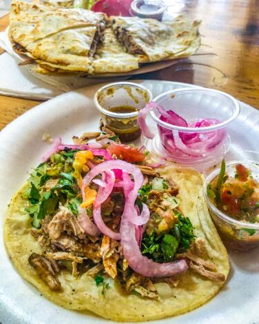 Carnitas el Artista in Inglewood.