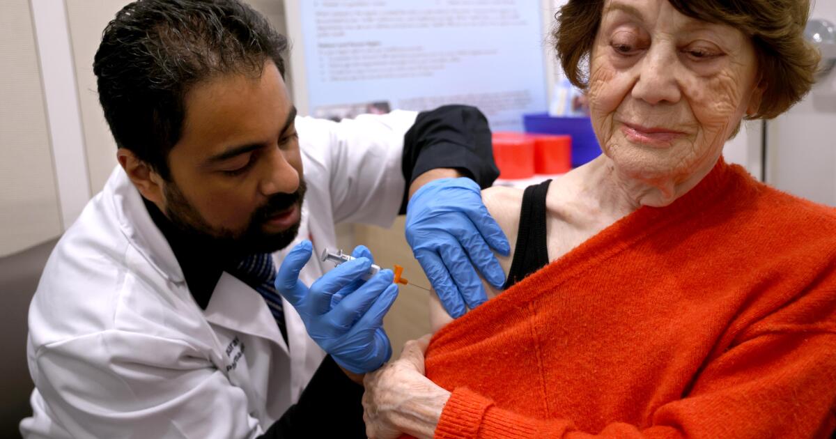 Amid California’s scorching COVID summer, focus turns to vaccinations