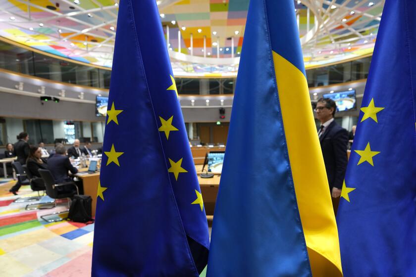 Vista general de una reunión del Consejo de Asociación UE-Ucrania celebrada en la sede de la Unión Europea, en Bruselas, el 20 de marzo de 2024. (AP Foto/Virginia Mayo)