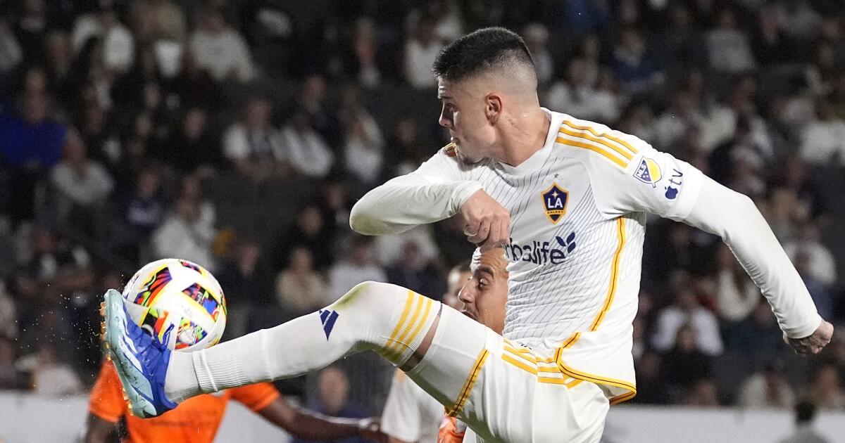Galaxy, Kansas City karşısında evindeki yenilmezlik serisini sürdürüyor