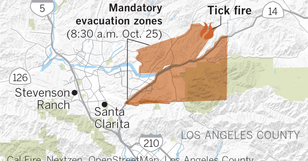 santa a fire map today Santa Clarita Valley Fire Evacuation Zones Road Closures Shelters And Location Los Angeles Times santa a fire map today