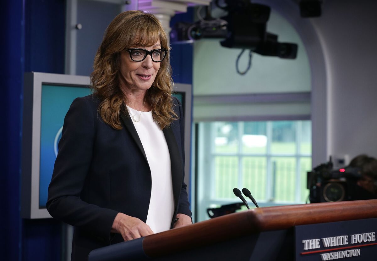 Actress Allison Janney surprises members of the White House press corps on April 29, 2016. Janney, known to viewers as Press Secretary C.J. Cregg in "The West Wing," was calling attention to the opioid epidemic.