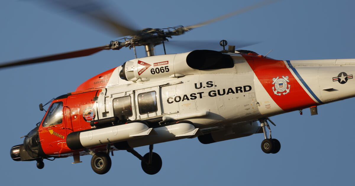 Coast Guard Searches For Survivors 120 Miles Off The Pacific Coast After Mayday Call; 16 Rescued - Beritaja Coast Guard Searches For Survivors 120 Miles Off The Pacific Coast After Mayday Call; 16 Rescued - Beritaja