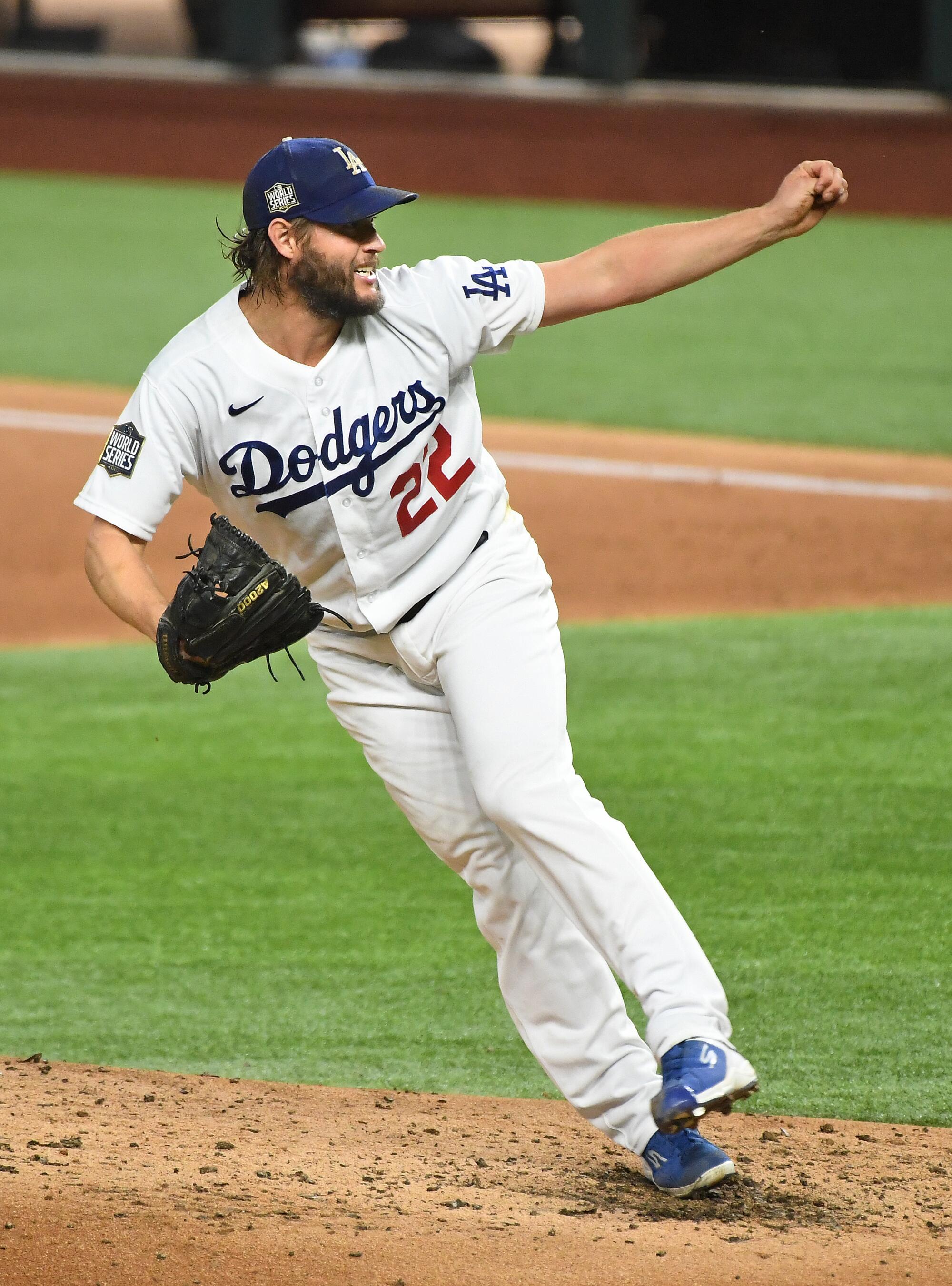 Clayton Kershaw delivers a pitch in the fourth inning. 