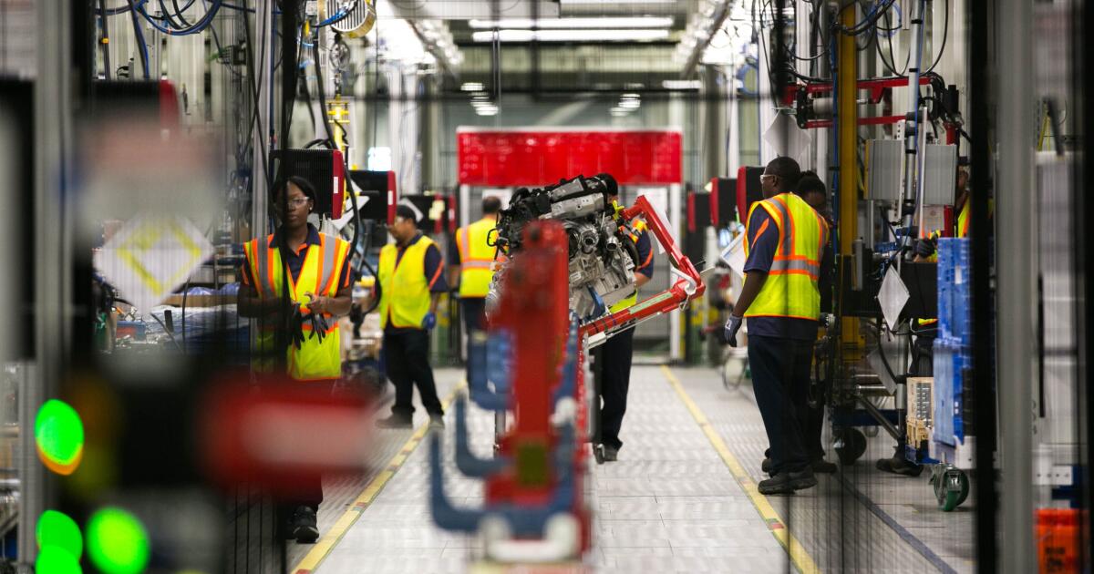 Les constructeurs automobiles chinois se préparent à vous vendre un véhicule électrique pour 10 000 $. C’est pourquoi l’Amérique n’est pas prête