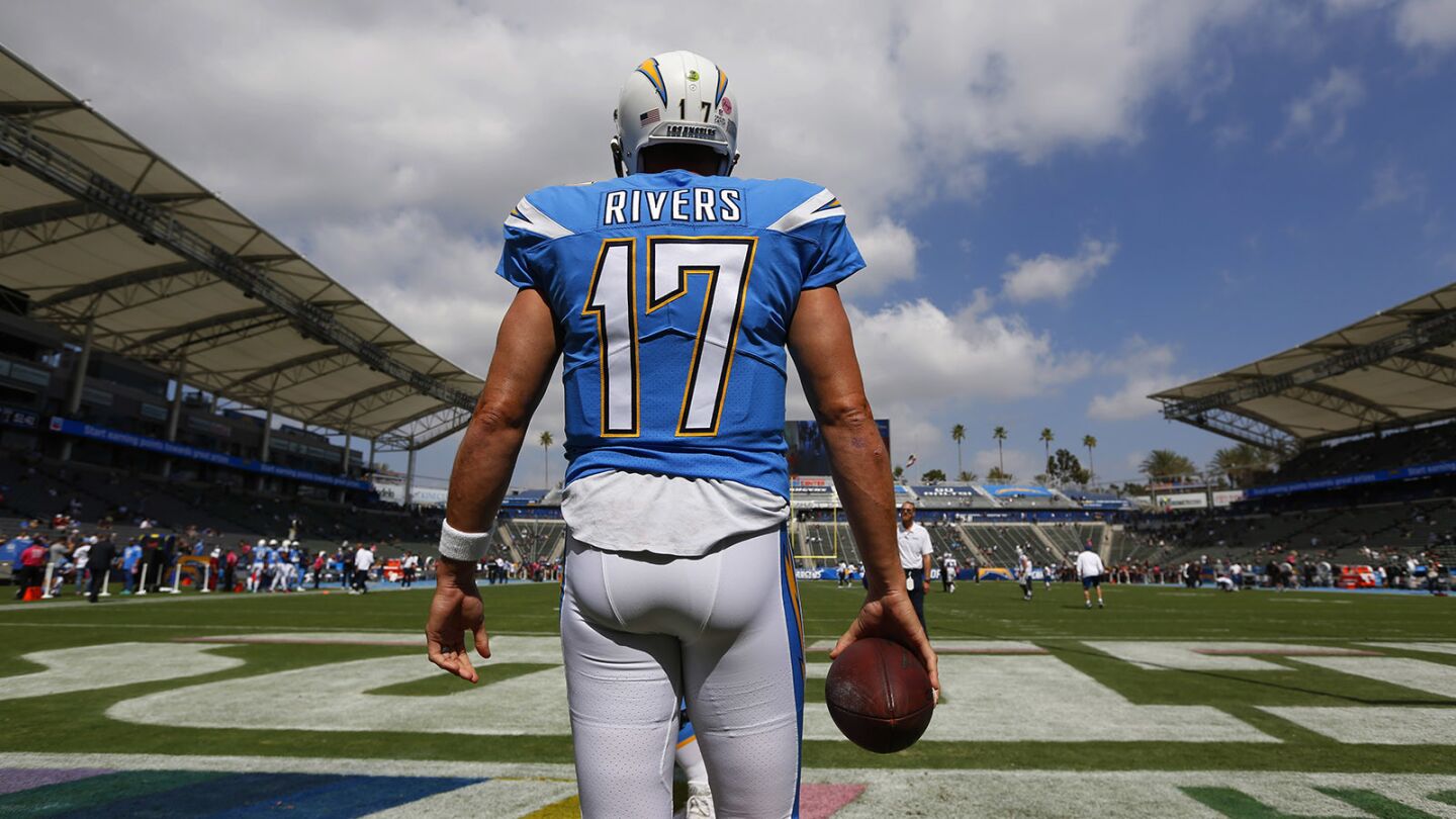 Los Angeles Chargers quarterback Philip Rivers warms up before a game against the Oakland Raiders at the StubHub Center in Carson on Oct. 7, 2018. (Photo by K.C. Alfred/San Diego Union-Tribune)