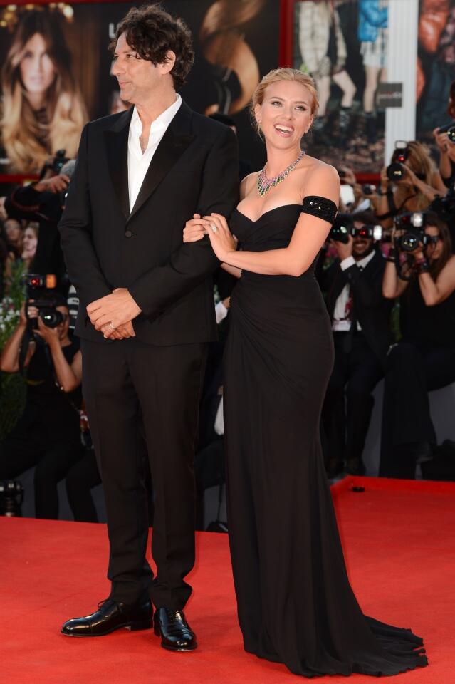 Scarlett Johansson engaged to Romain Dauriac