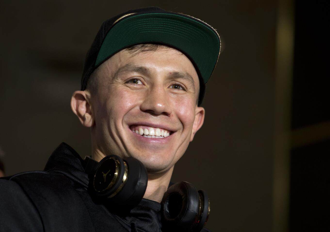 APphoto_Alvarez-Golovkin Arrivals Vegas