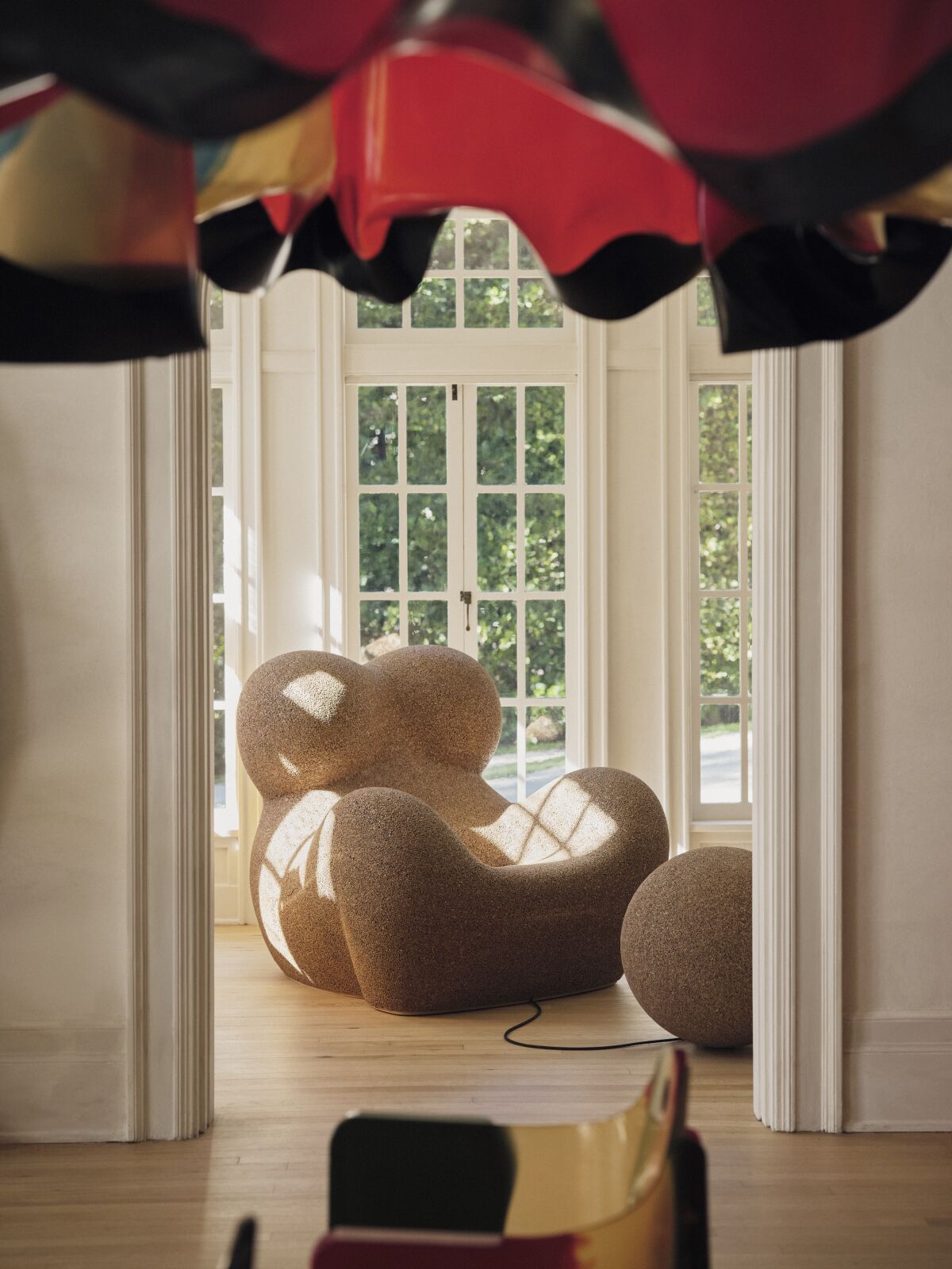 An anthropomorphic chair
