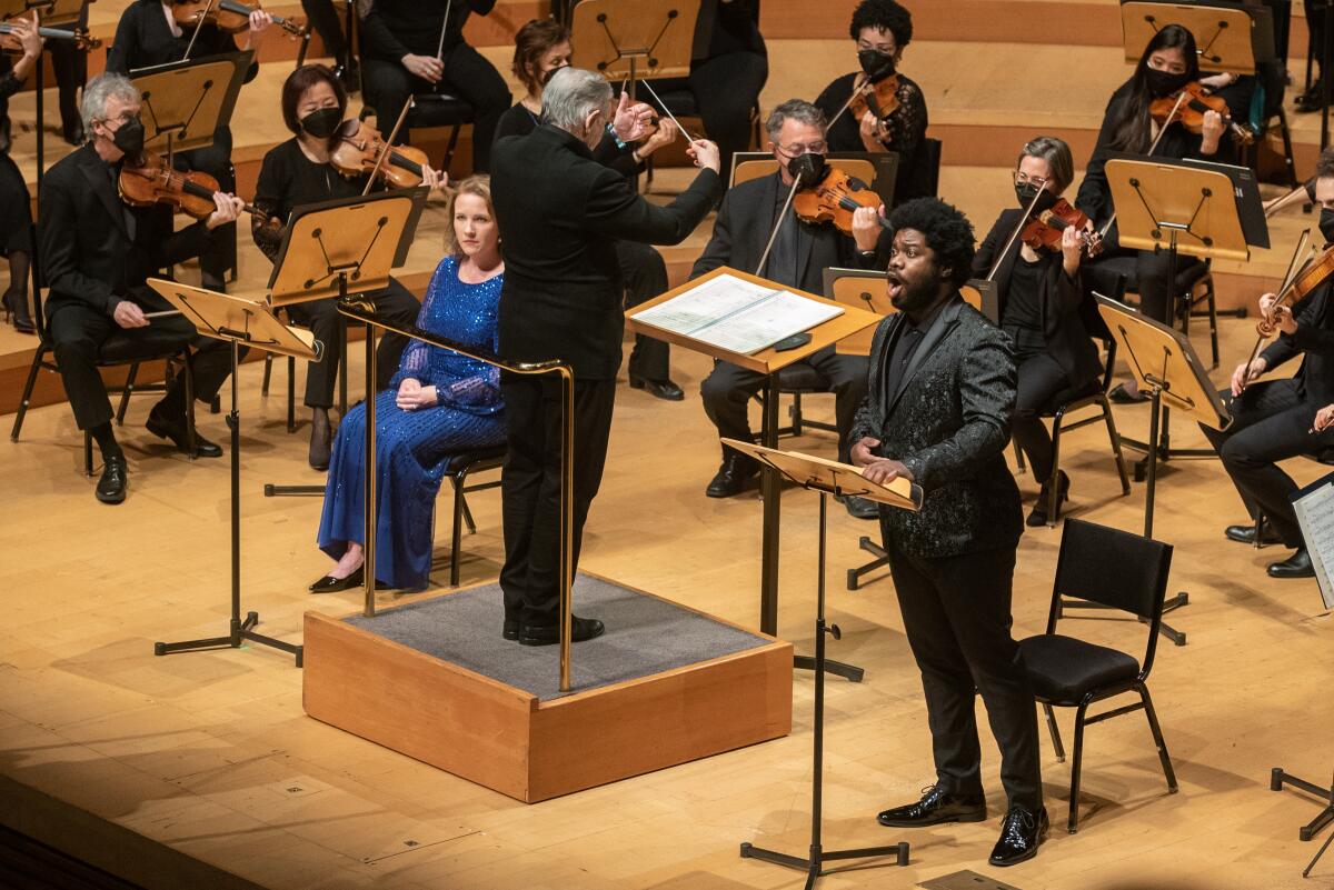 Singers Dashon Burton and Sasha Cooke  perform Michael Tilson Thomas' 'Meditations on Rilke.' 