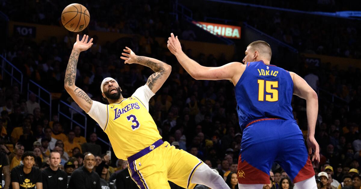 Lakers fade again in Game 3 loss to Denver, moving to brink of elimination