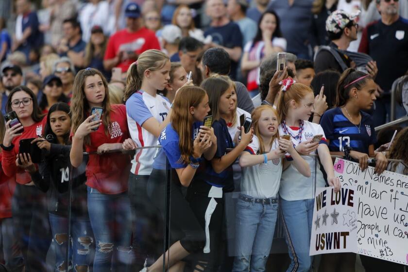 LOS ANGELES, CA-APRIL 7, 2019: Fans wait for the U.S. women's national soccer team to come out on the field before their game againstthe Belgium national team at Banc of California Stadium, on Sunday April 7, 2019, in Los Angeles, California. (Photo By Dania Maxwell / Los Angeles Times)