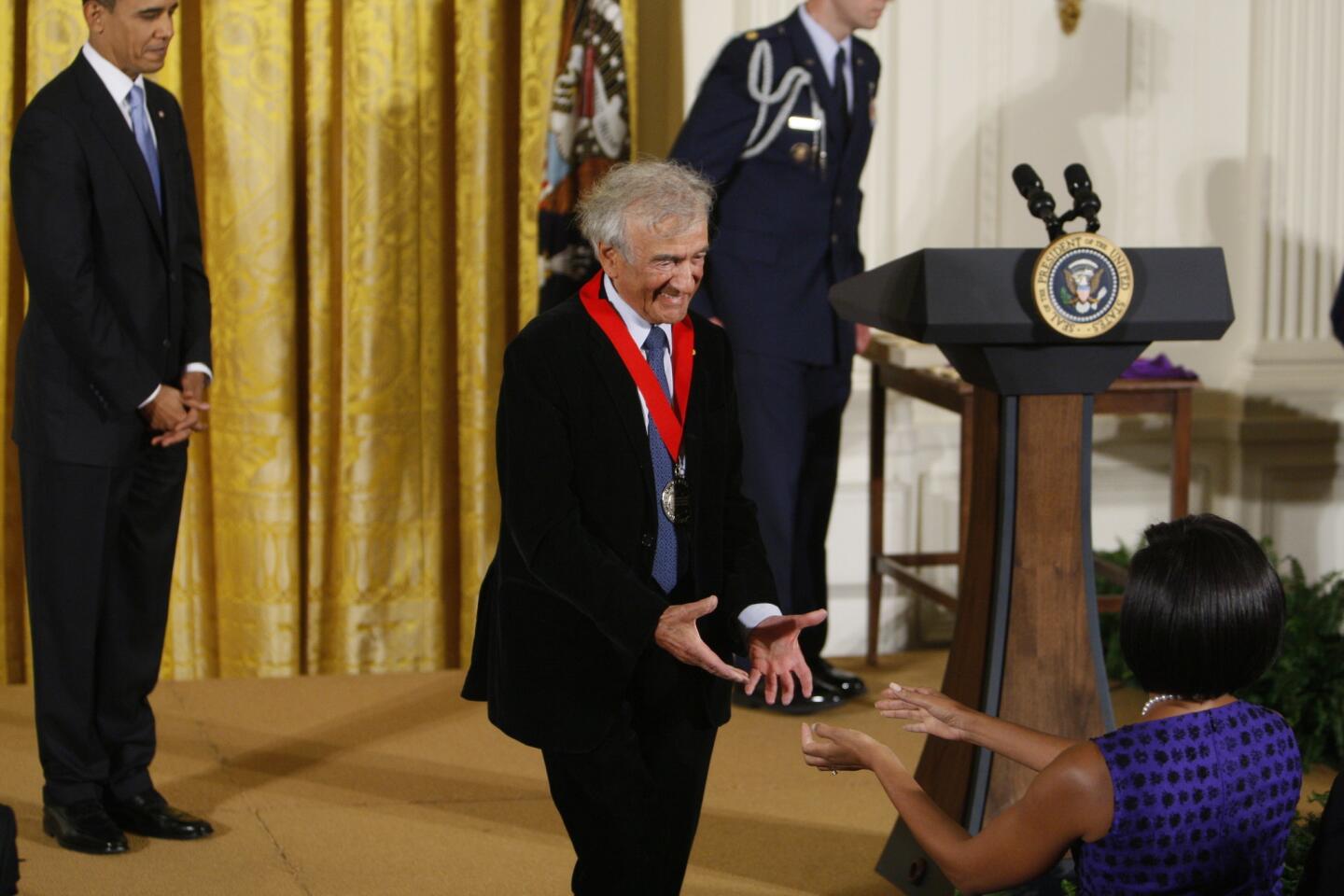 Elie Wiesel, Michelle Obama