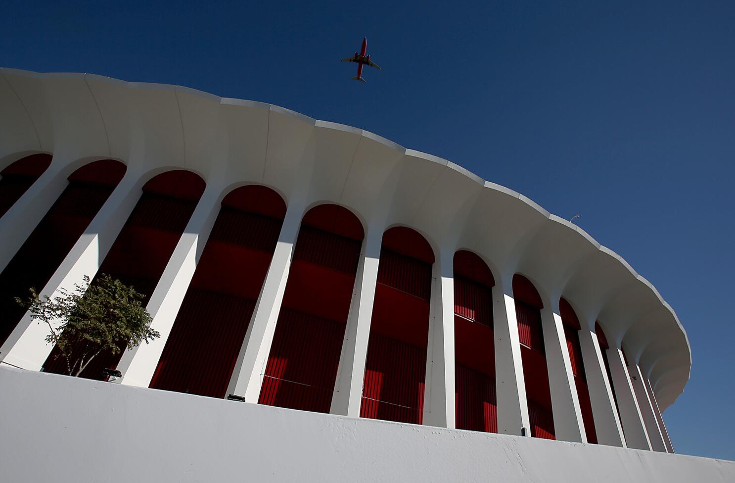 Las Vegas Sands partnership to build 17,500-seat off-Strip concert hall