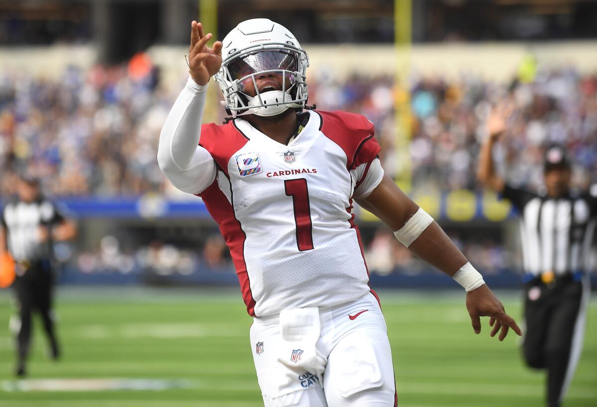Cardinals quarterback Kyler Murray celebrates his first-down run against the Rams in October.