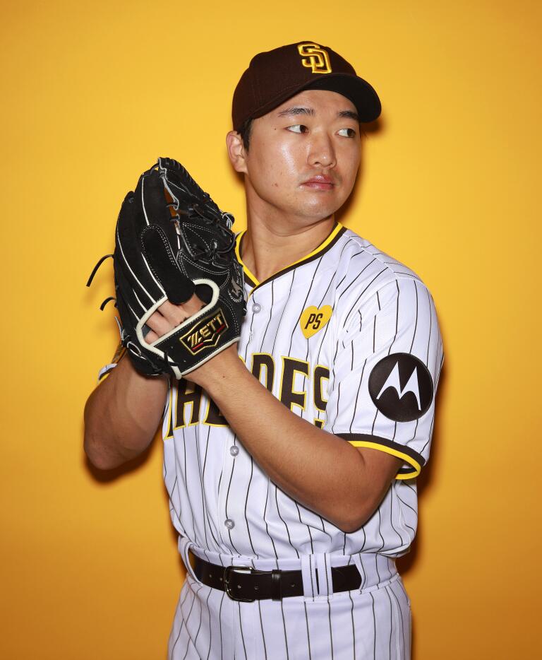 Woo-Suk Go puts a good first foot forward in Padres spring debut - The ...