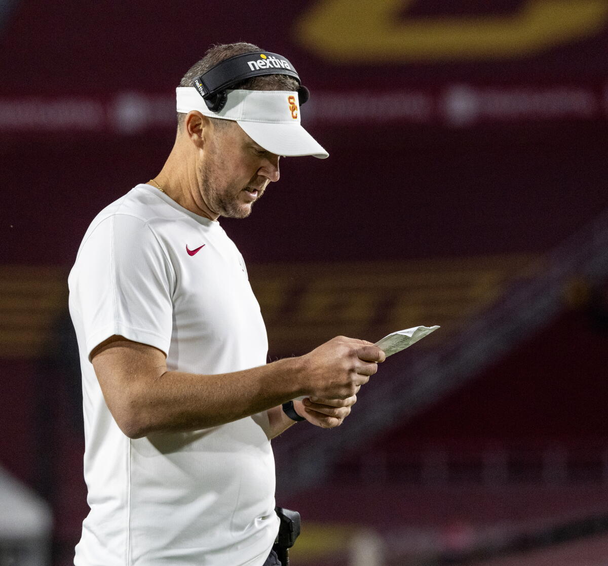 Lincoln Riley Package Lincoln Riley misses consecutive USC practices with illness - Los ...
