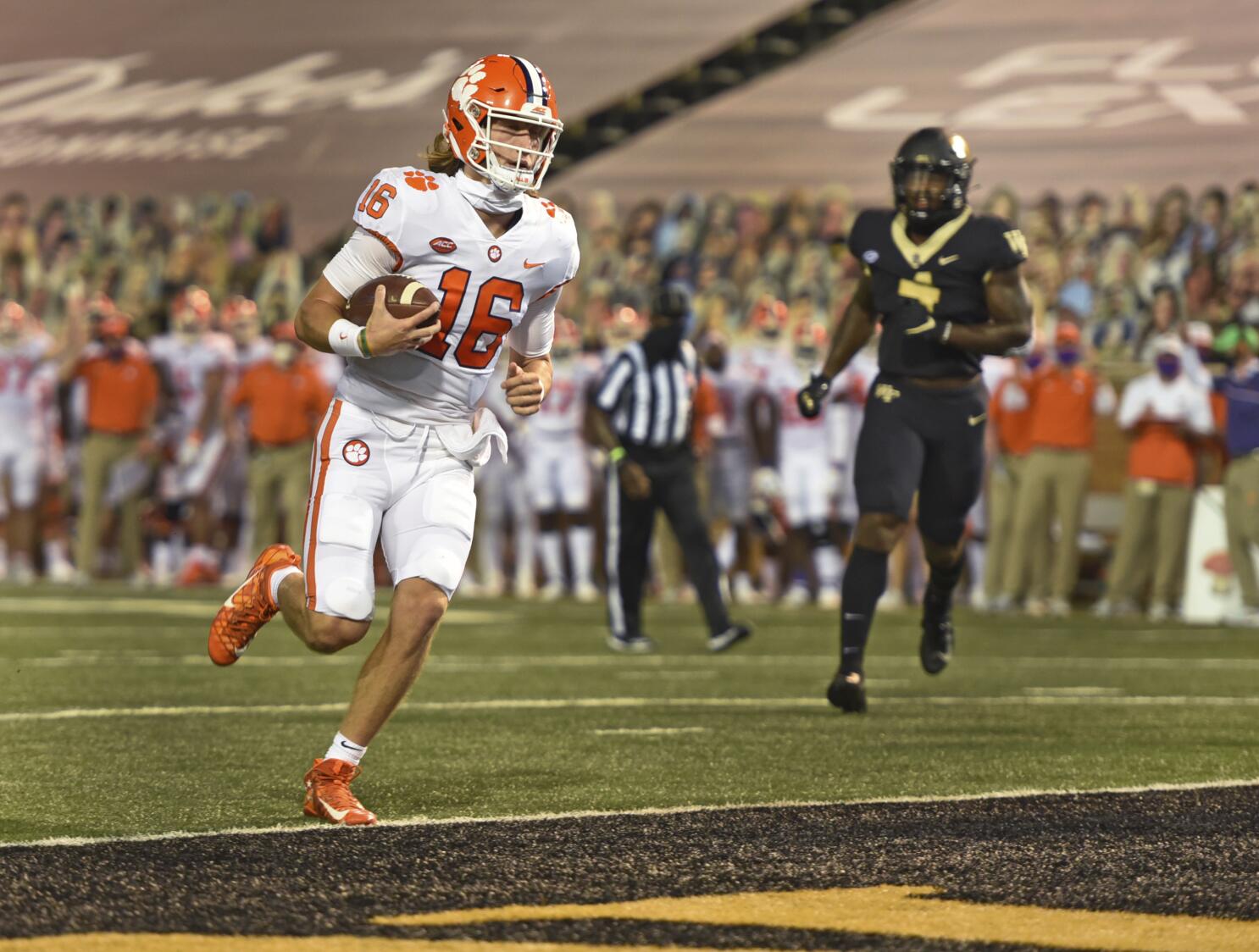 Lawrence, No. 1 Clemson dominate Wake Forest again, 37-13 - The San Diego  Union-Tribune