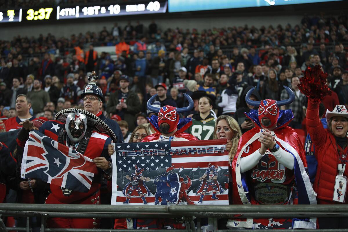 As the NFL scouts for new European hosts, league still sees room to grow in  Britain - The San Diego Union-Tribune