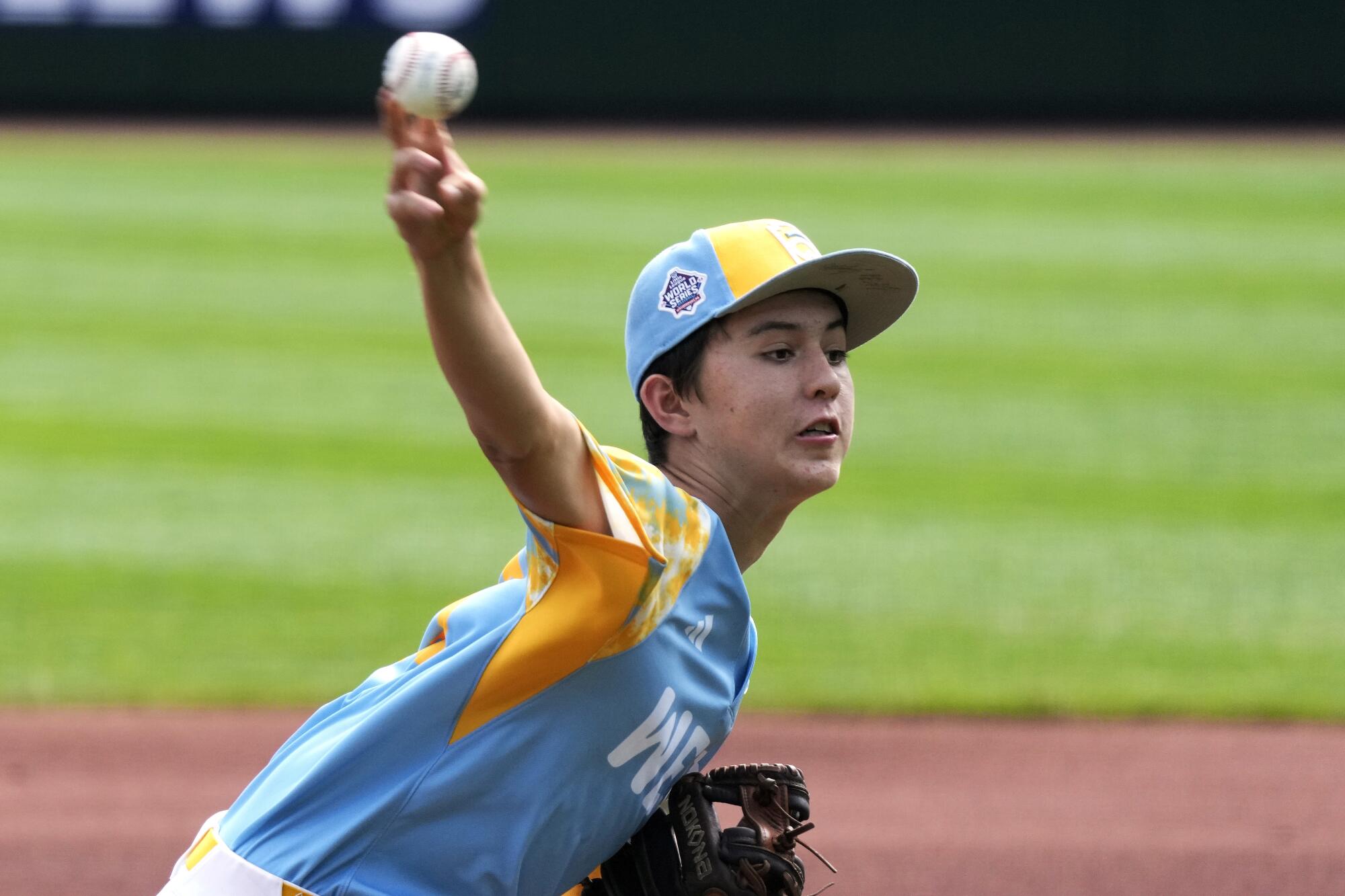 Louis Lappe delivers during a Little League World Series game for El Segundo on Aug. 26.