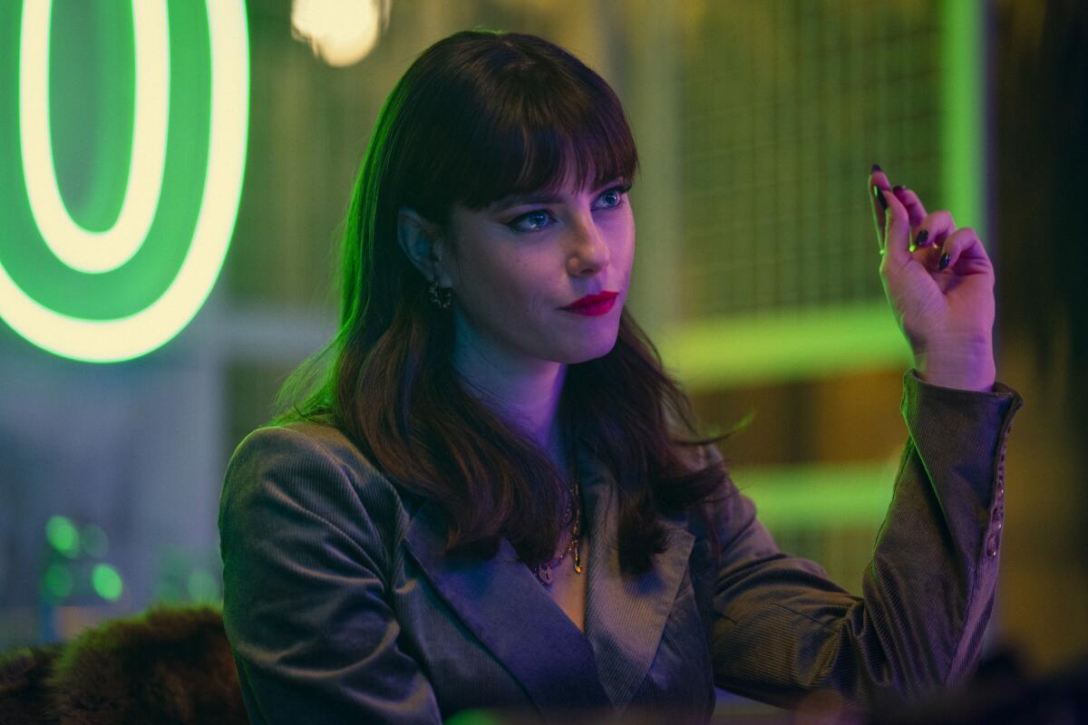 Theo James and Kaya Scodelario on Guy Ritchie's 'The Gentlemen ...