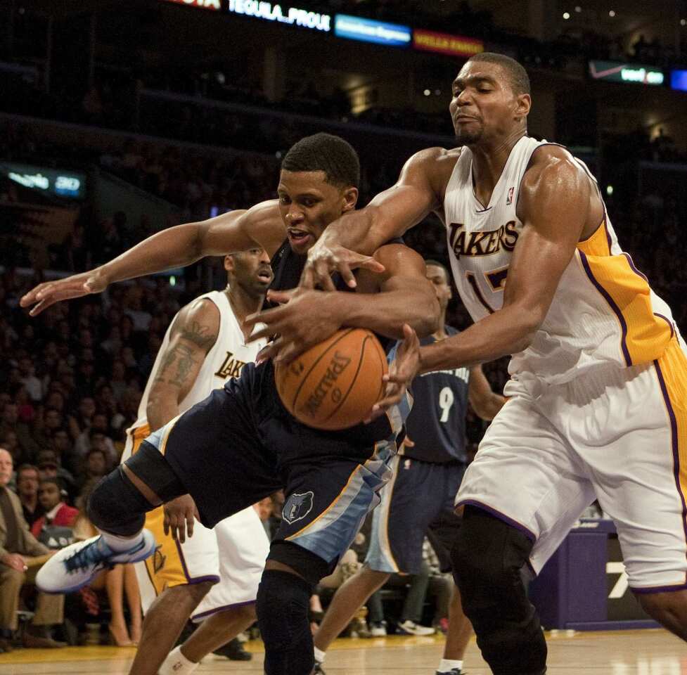 Rudy Gay, Andrew Bynum