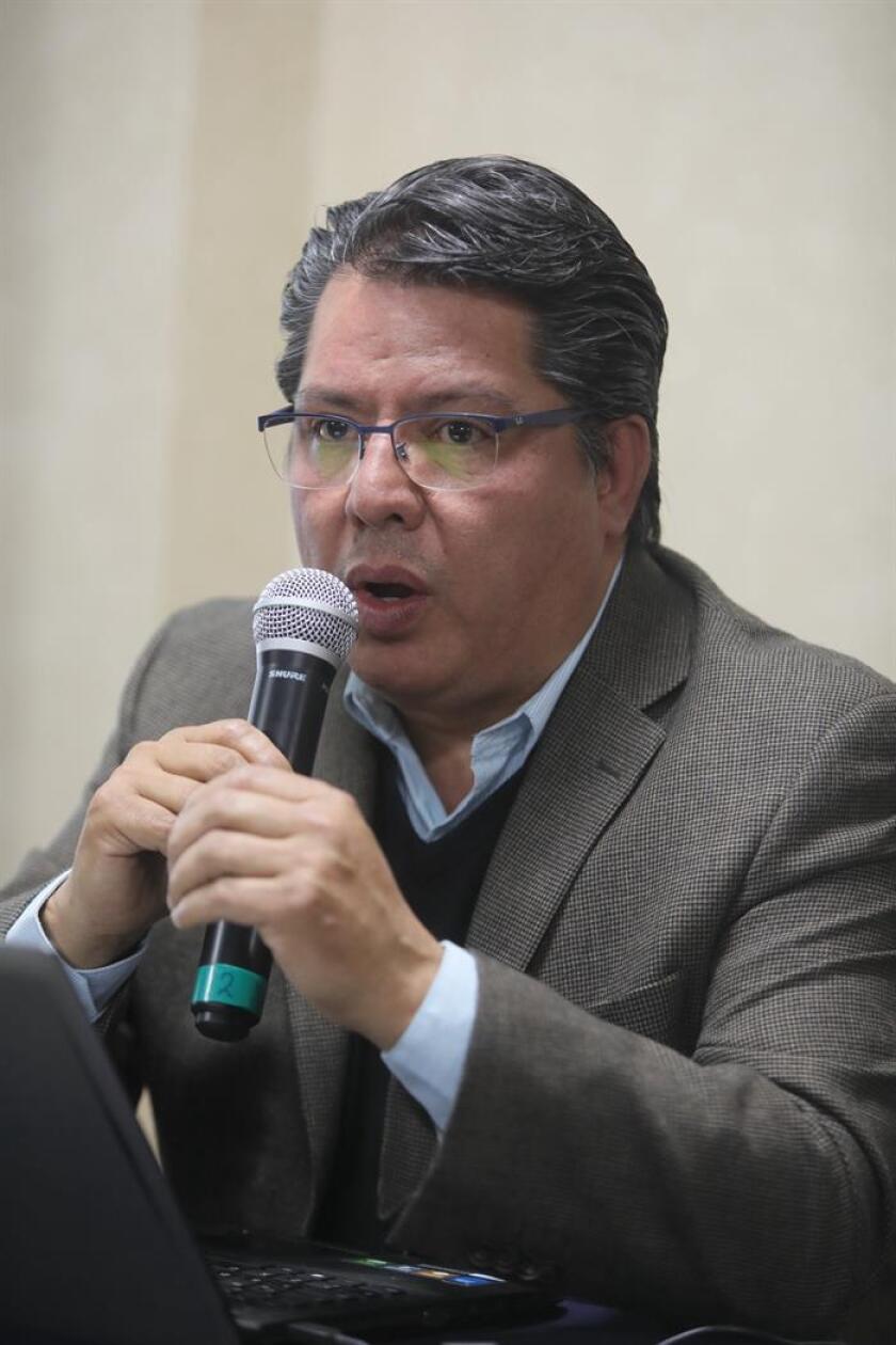 El director del Centro de Justicia para la Paz y el Desarrollo (CEPAD) César Pérez, participa en una rueda de prensa hoy miércoles, en Ciudad de México (México). EFE